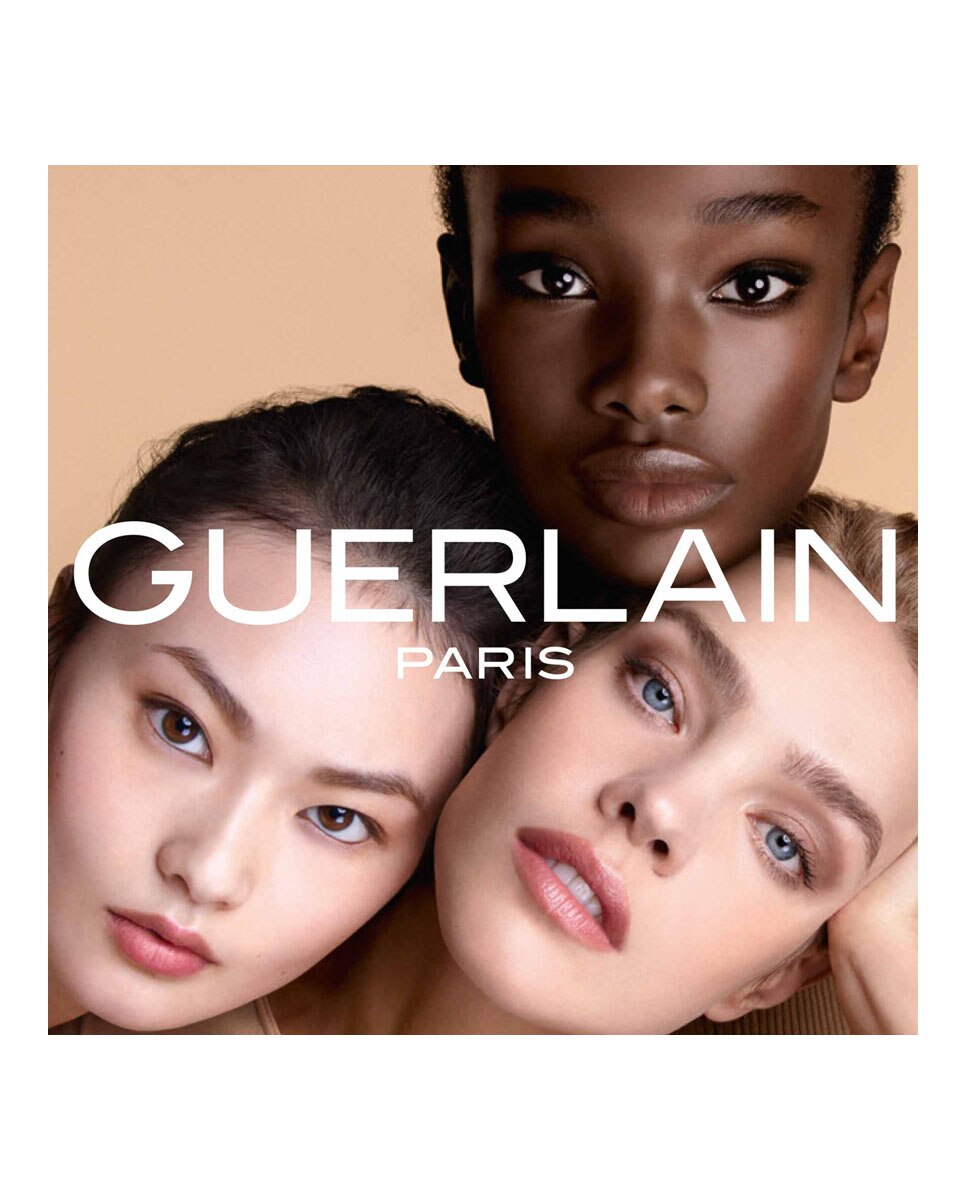 Base de Maquillaje L'Essentiel Luminosidad Natural duración 16 h FPS20 Guerlain - 04N 04N-5