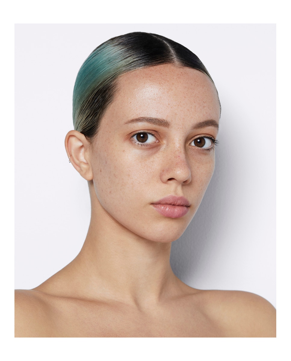 Base de maquillaje Light Reflecting Skin Foundation Nars - YUKON PUNJAB-3