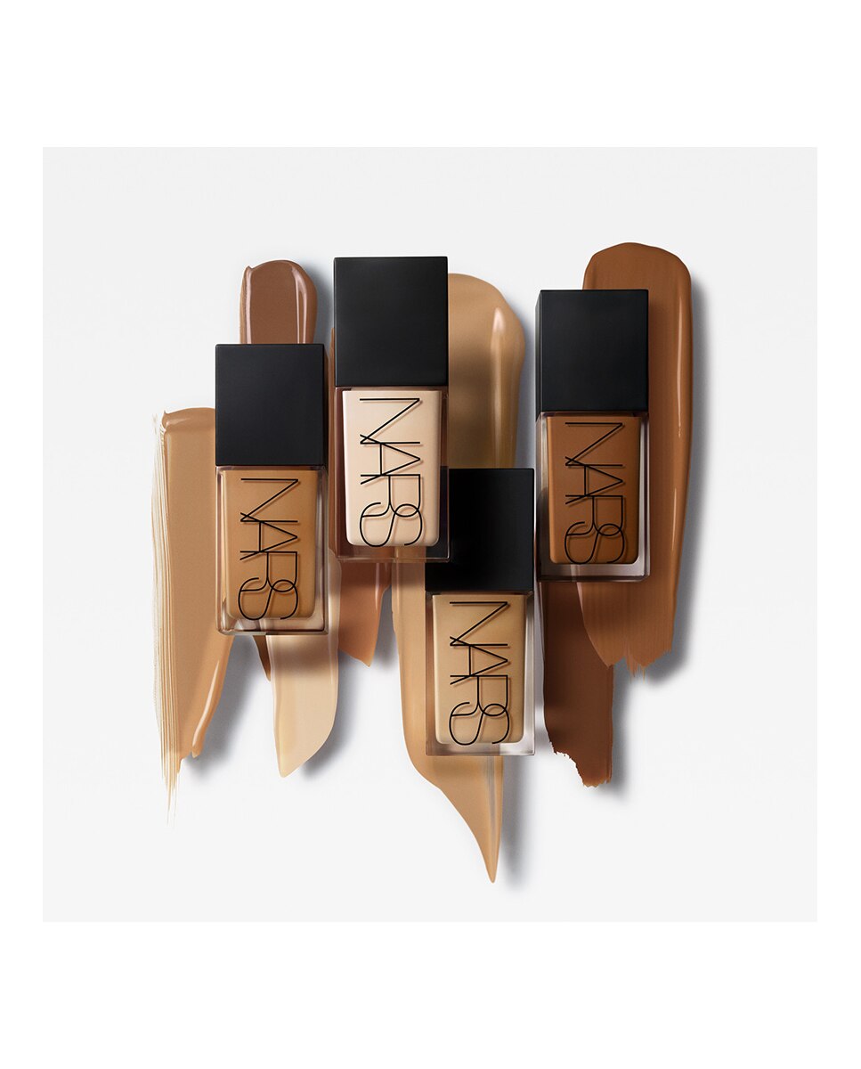Base de maquillaje Light Reflecting Skin Foundation Nars - YUKON PUNJAB-7