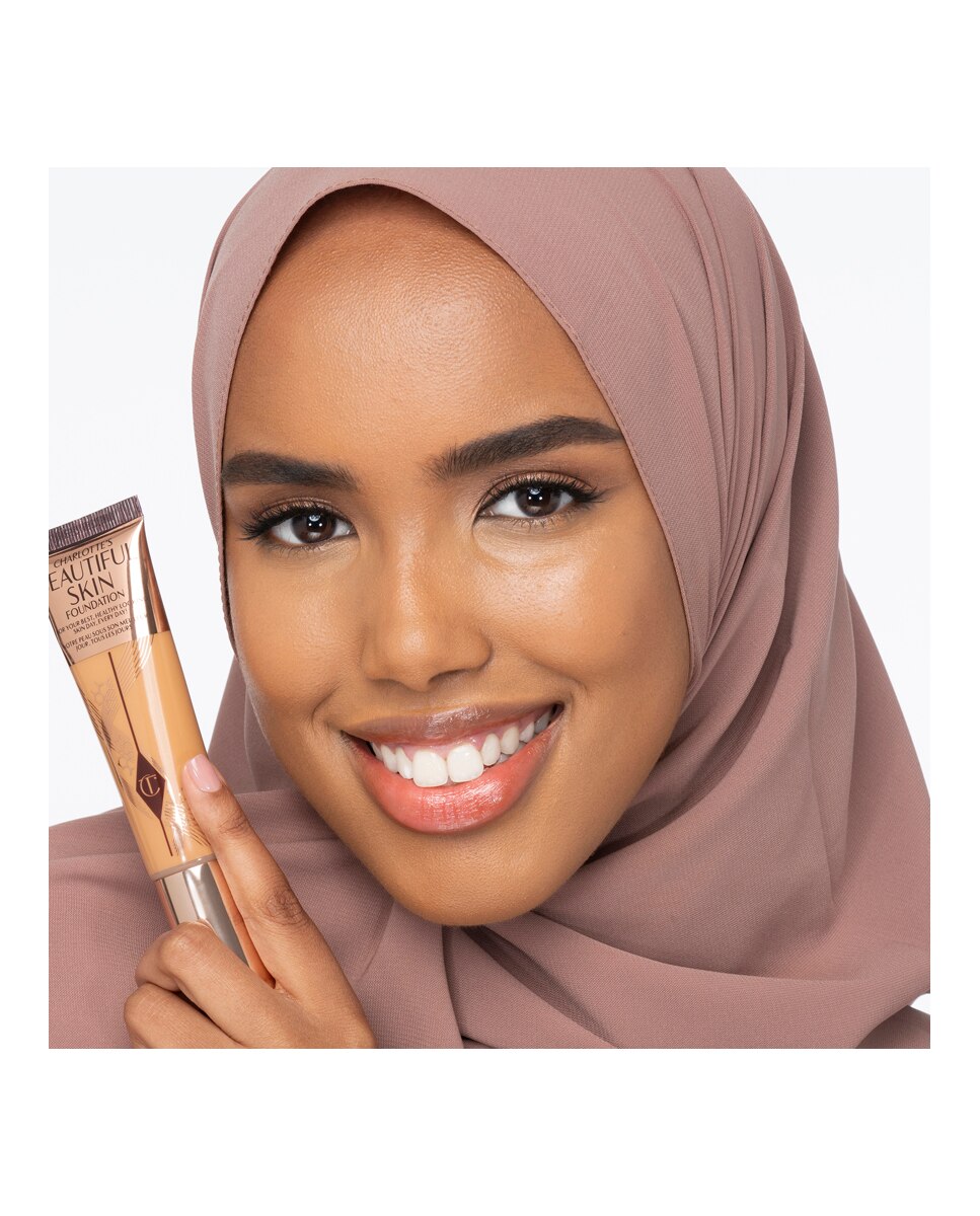 Base de maquillaje Charlotte'S Beautiful Skin Foundation Charlotte Tilbury - 10 Warm 30 ml 10 Warm-3