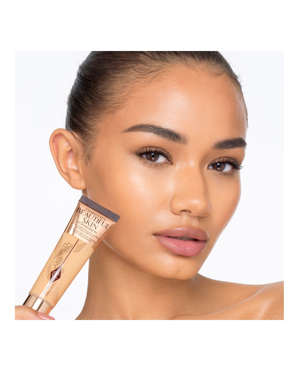 Base de maquillaje Charlotte'S Beautiful Skin Foundation Charlotte Tilbury - 8 Warm 30 ml 8 Warm-3