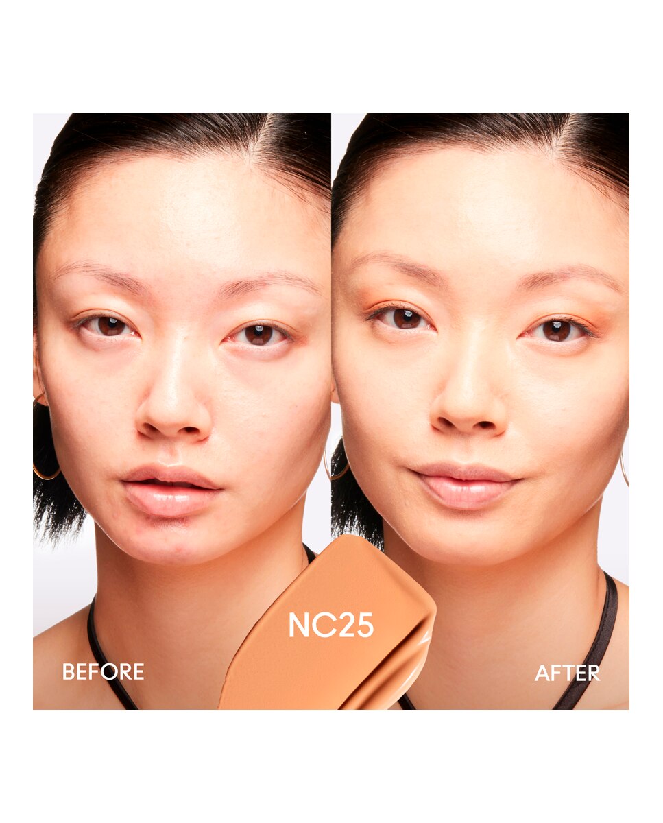 Studio Fix Fluid SPF 15 24HR Matte Foundation + Oil Control Base de Maquillaje - NC25 30 ml NC25-3