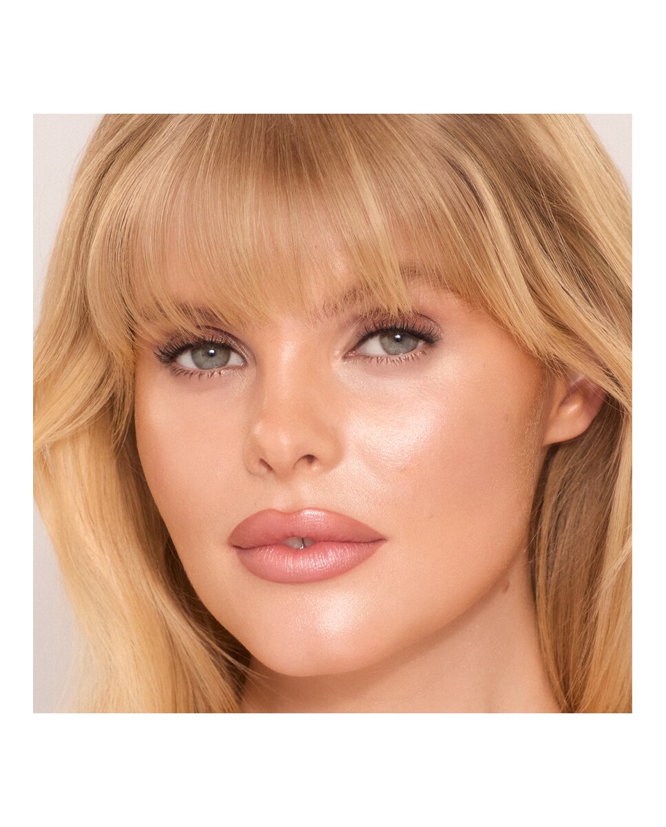 Base de maquillaje Unreal Skin Sheer Glow Tint-Hydrating Charlotte Tilbury - 3 FAIR 8 g 3 FAIR-5