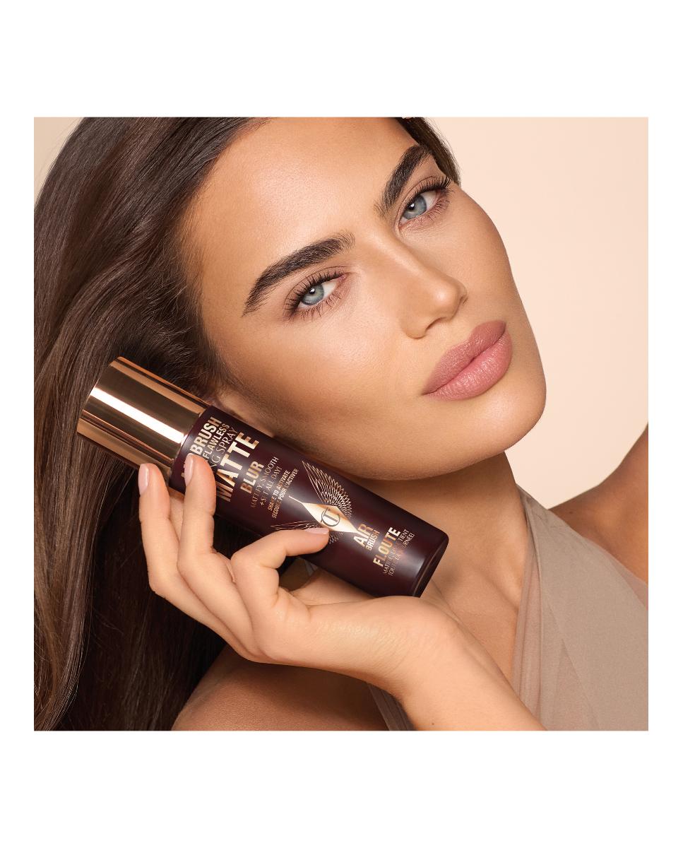 Fijador de maquillaje Airbrush Flawless Finish Setting Spray Matte Charlotte Tilbury - 34 ml 3