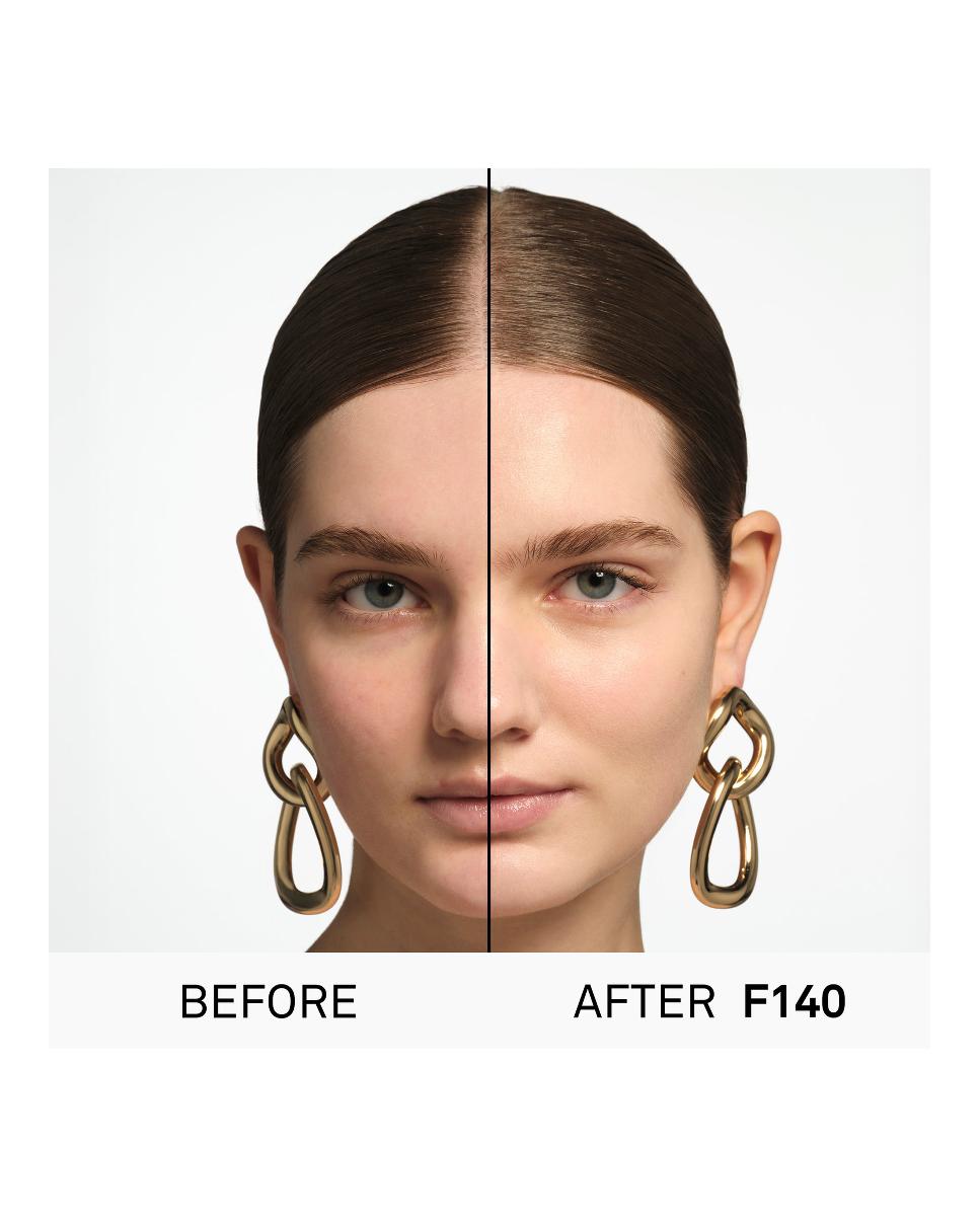 Base De Maquillaje Nude Couture Triple Moisture Serum Foundation Carolina Herrera - F140 30 ml F140-4