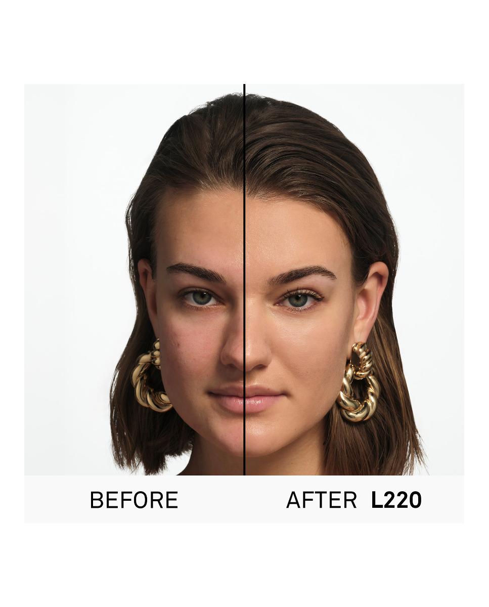 Base De Maquillaje Nude Couture Triple Moisture Serum Foundation Carolina Herrera - L220 30 ml L220-4
