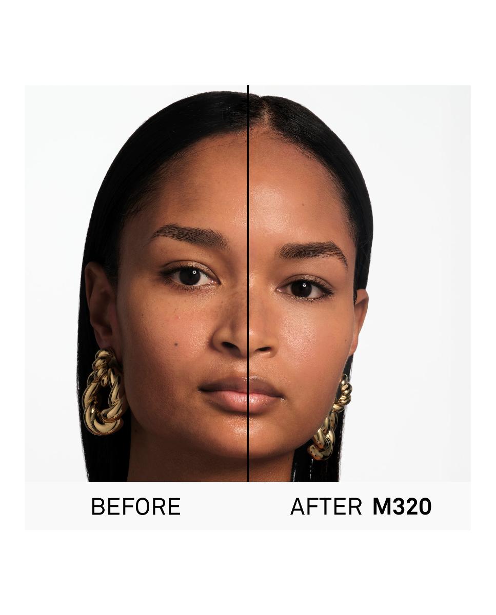 Base De Maquillaje Nude Couture Triple Moisture Serum Foundation Carolina Herrera - M320 30 ml M320-4