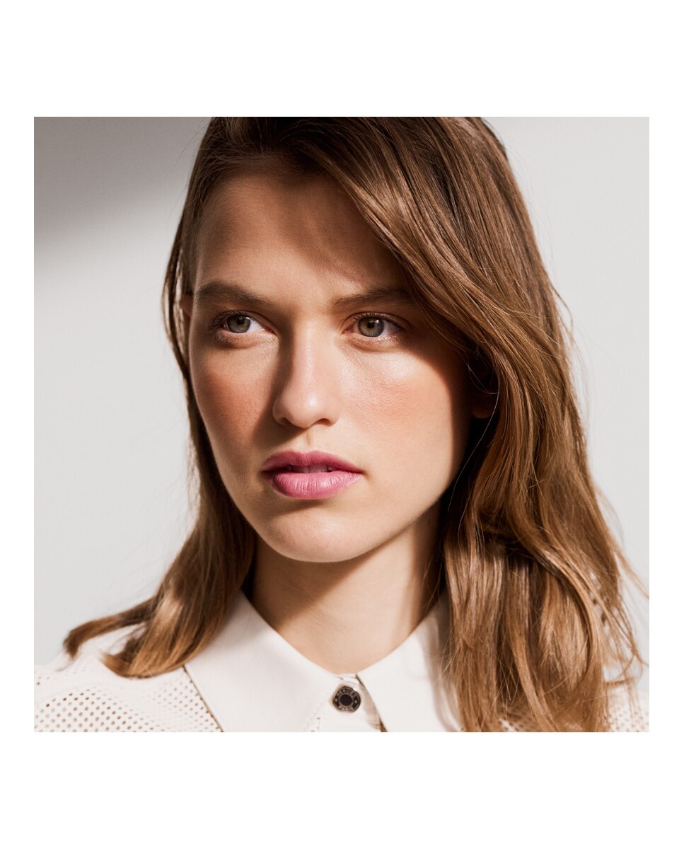 Imagen 7 de Colorete en polvo Rose Hermès Silky Blush Hermès - 19 Rose Abricot 6 g 19 Rose Abricot
