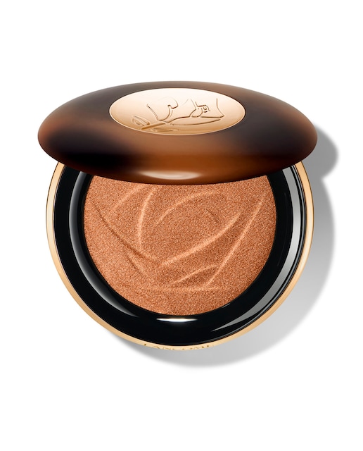 Lancôme – Iluminador Brillo Radiante Teint Idole Ultra Wear C.E. Skin Transforming Highlighter Lancôme.