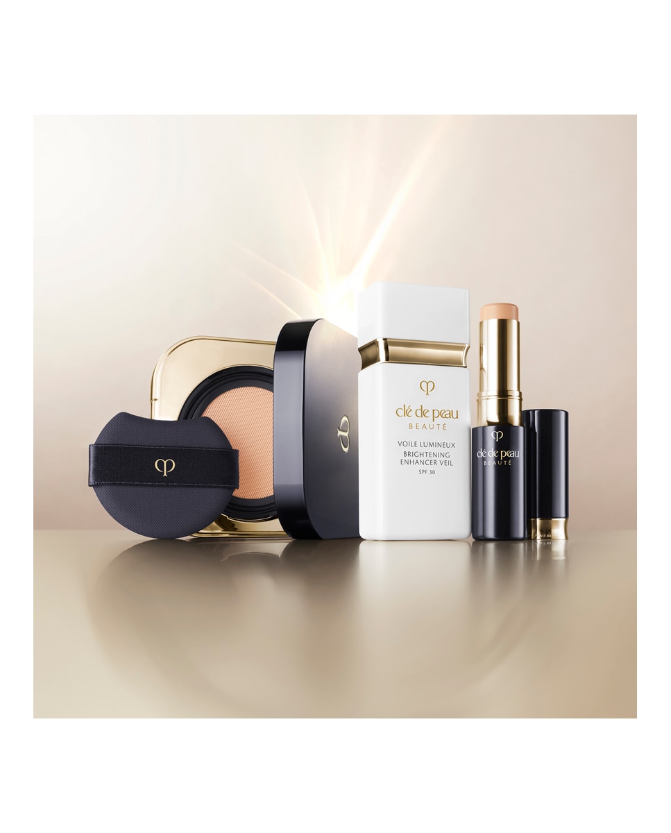Recarga Base de Maquillaje Radiant Cushion Foundation Natural Clé de Peau Beauté - WB00 52 g O10-6