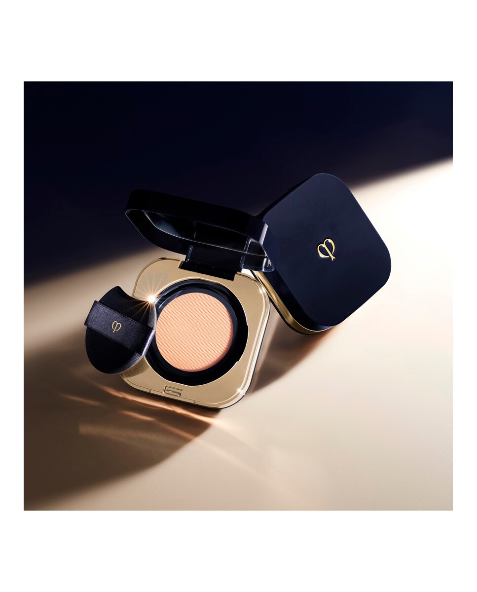 Recarga Base de Maquillaje Radiant Cushion Foundation Natural Clé de Peau Beauté - B00 52 g B00-3