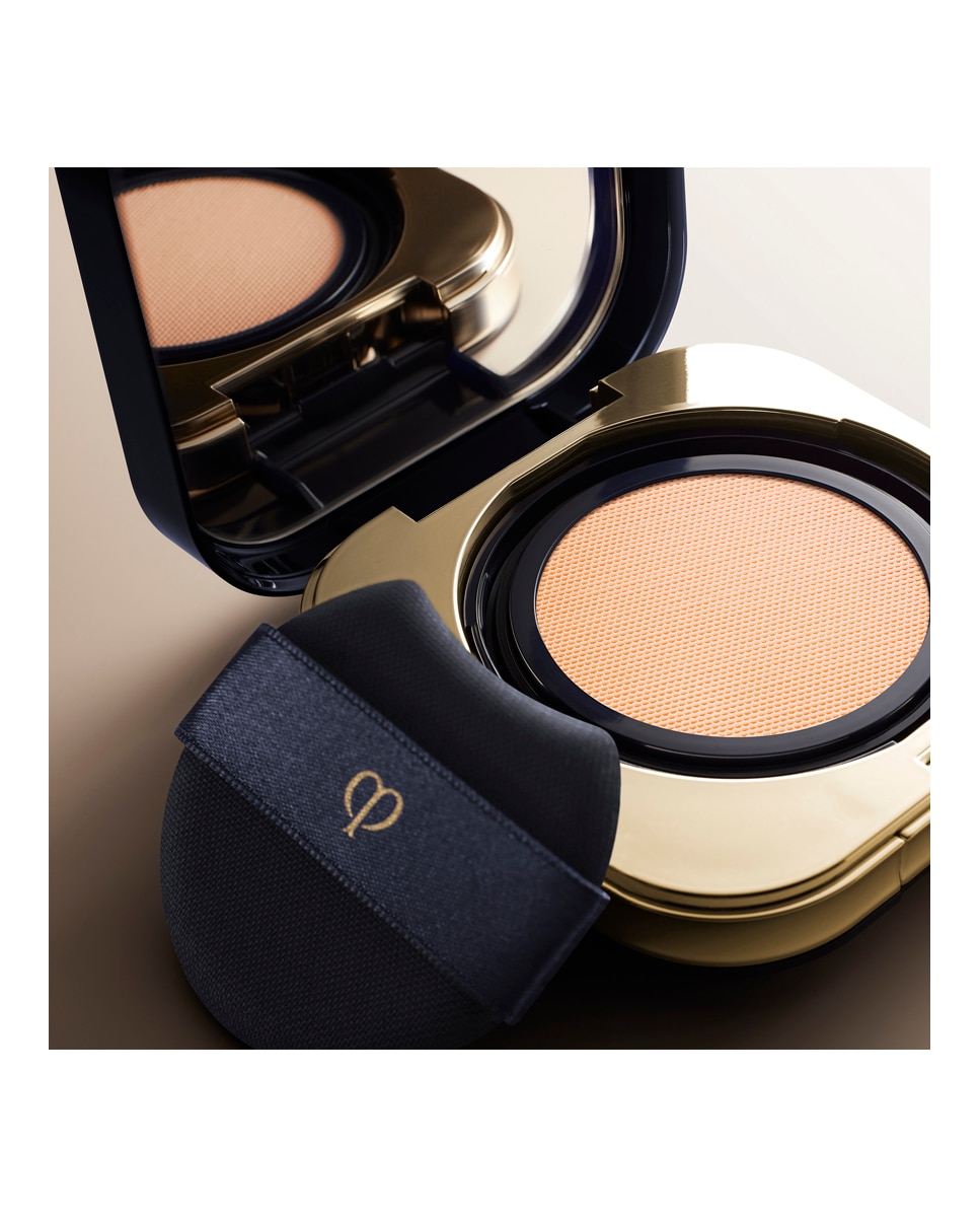 Recarga Base de Maquillaje Radiant Cushion Foundation Natural Clé de Peau Beauté - B00 52 g B00-4