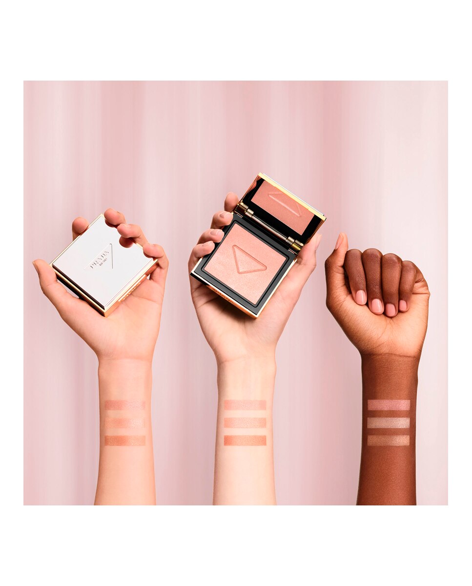 Recarga Iluminador Highlighter 6,8 g Prada Beauty - 01 Champagne 5 g 01 Champagne-4