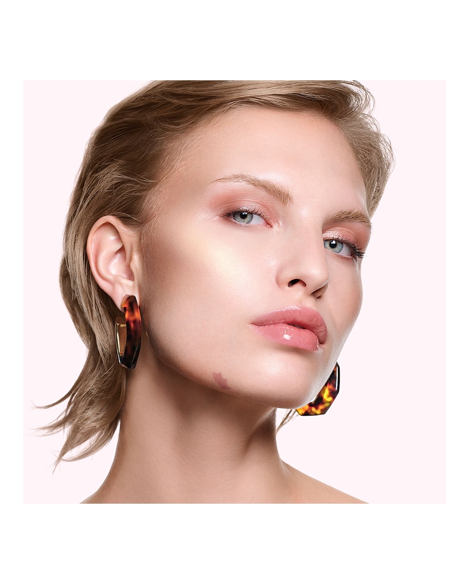 Imagen 7 de Polvos Iluminadores Prisme Libre Highlighter Powder Givenchy - 003 PEARLY GOLD 003 PEARLY GOLD
