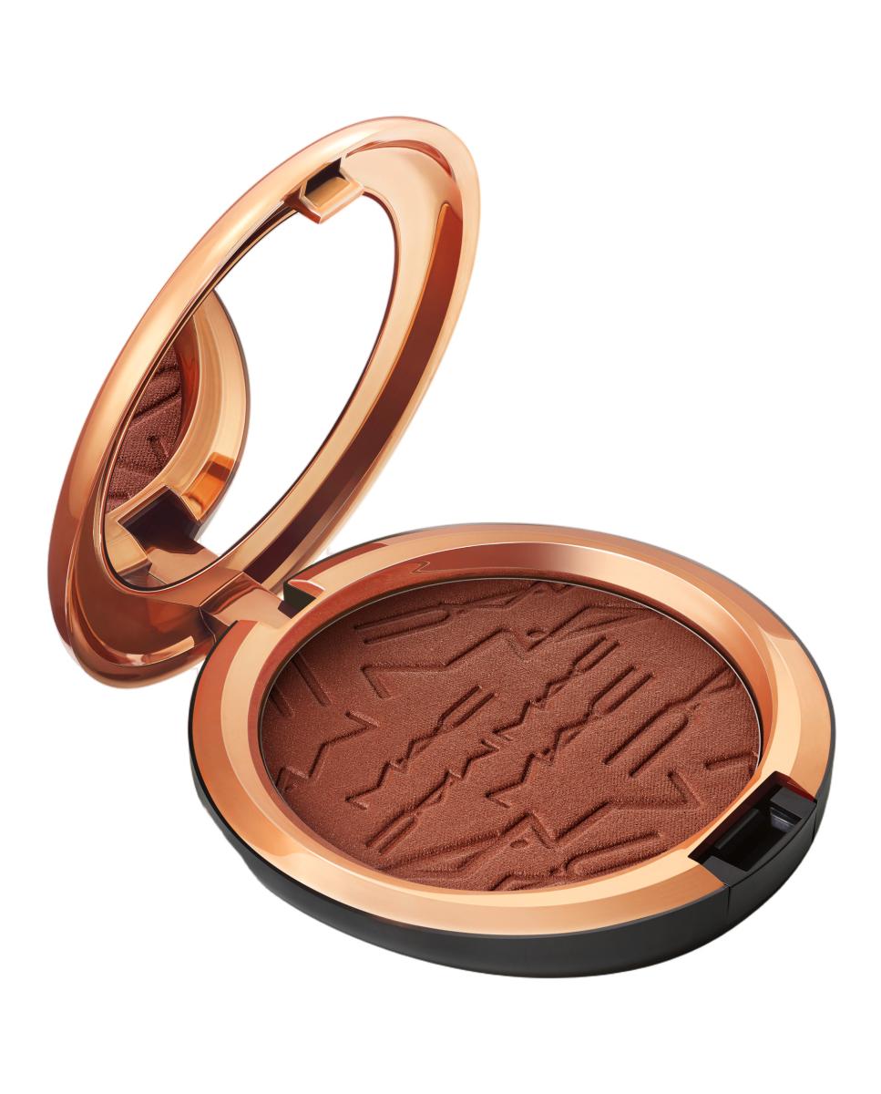 Imagen 2 de Polvos BronceadoresS kinfinish Sunstruck Matte Bronzer MAC - RADIANT RICHER ROSY RADIANT RICHER ROSY