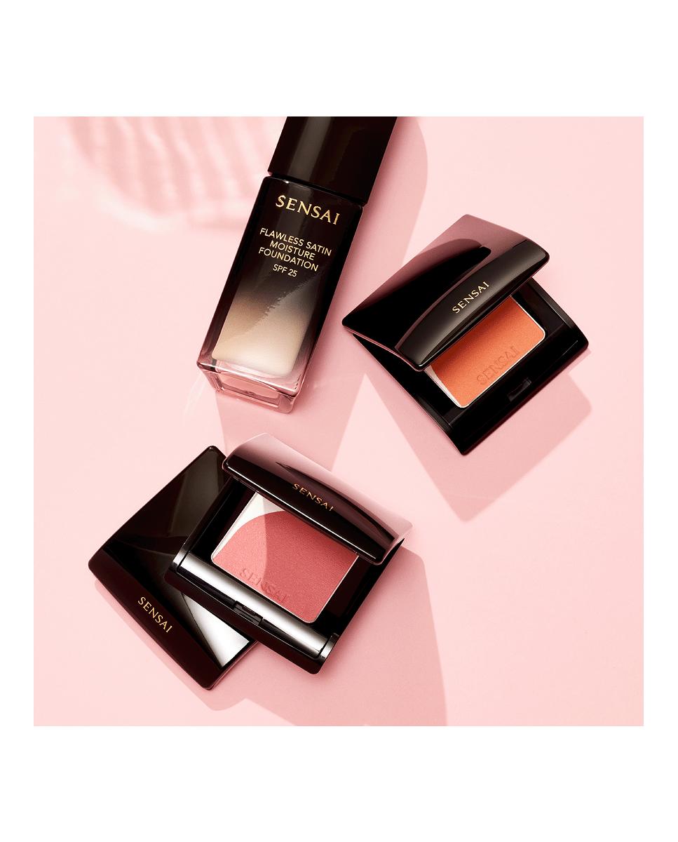 Imagen 5 de Colorete Blooming Blush Sensai - 02 Blooming Peach 4 g 02 Blooming Peach