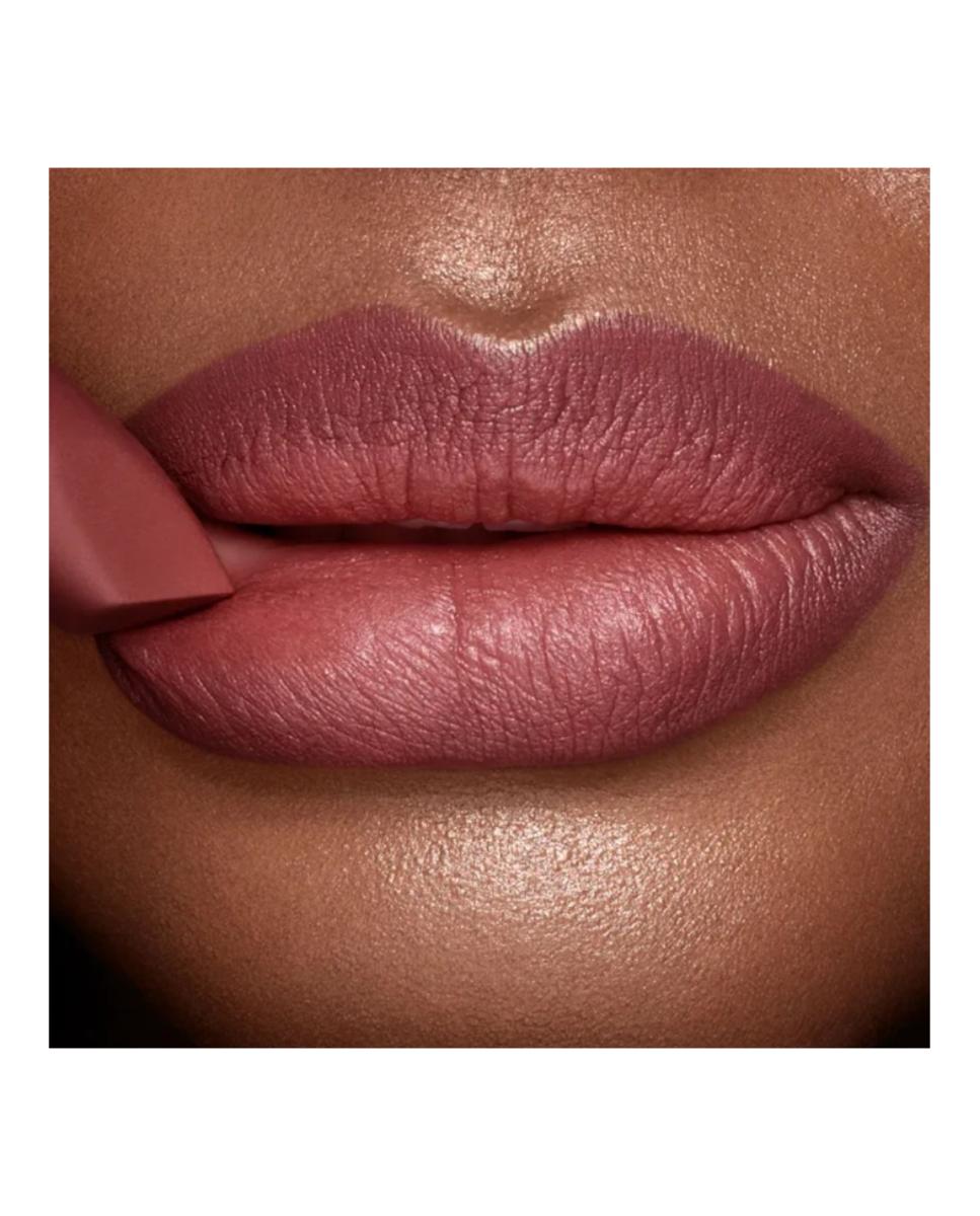 Estuche de Regalo Pillow Talk Medium Iconic Lip + Cheek de Charlotte Tilbury 9