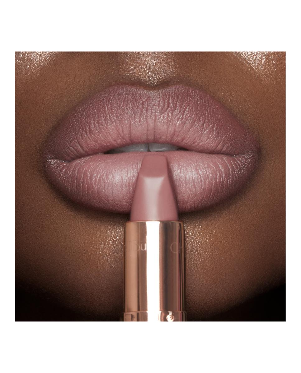 Estuche de Regalo Pillow Talk Iconic Lip + Cheek de Charlotte Tilbury 7