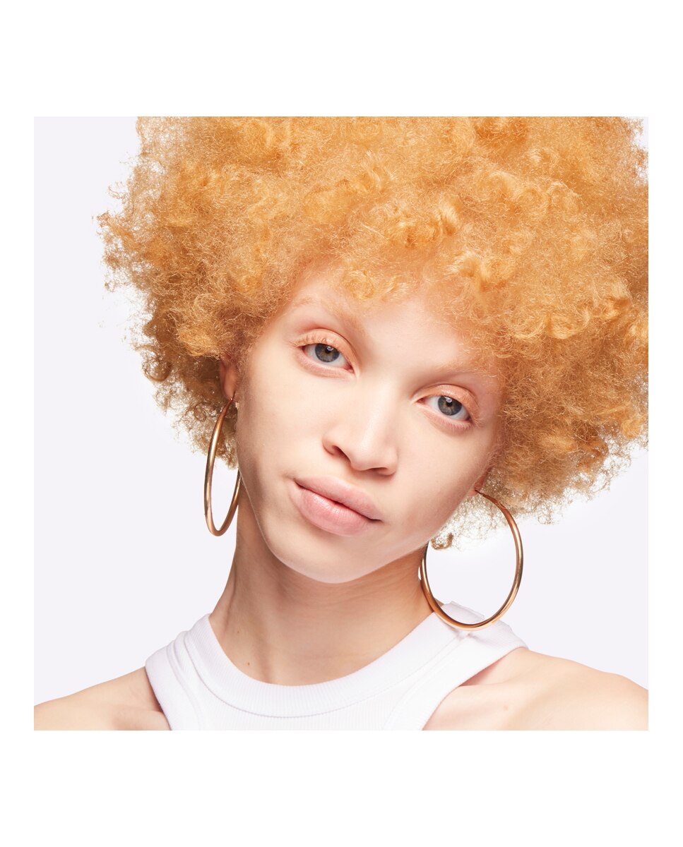 Corrector Studio Fix Concealer M.A.C - NC15 7 ml NC15-5