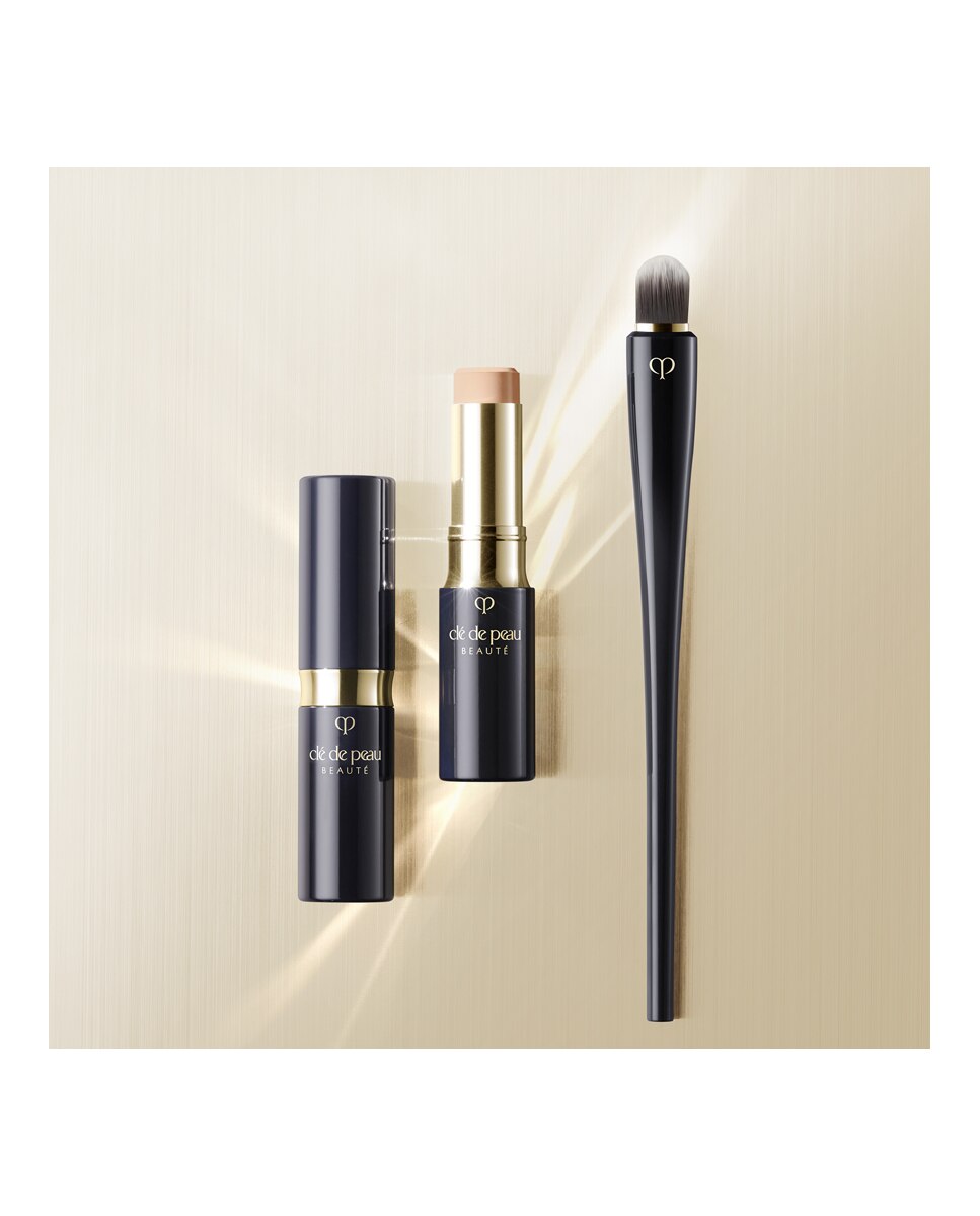 Corrector Concealer Clé de Peau Beauté - 12 Nutmeg 5 g 12 Nutmeg-8