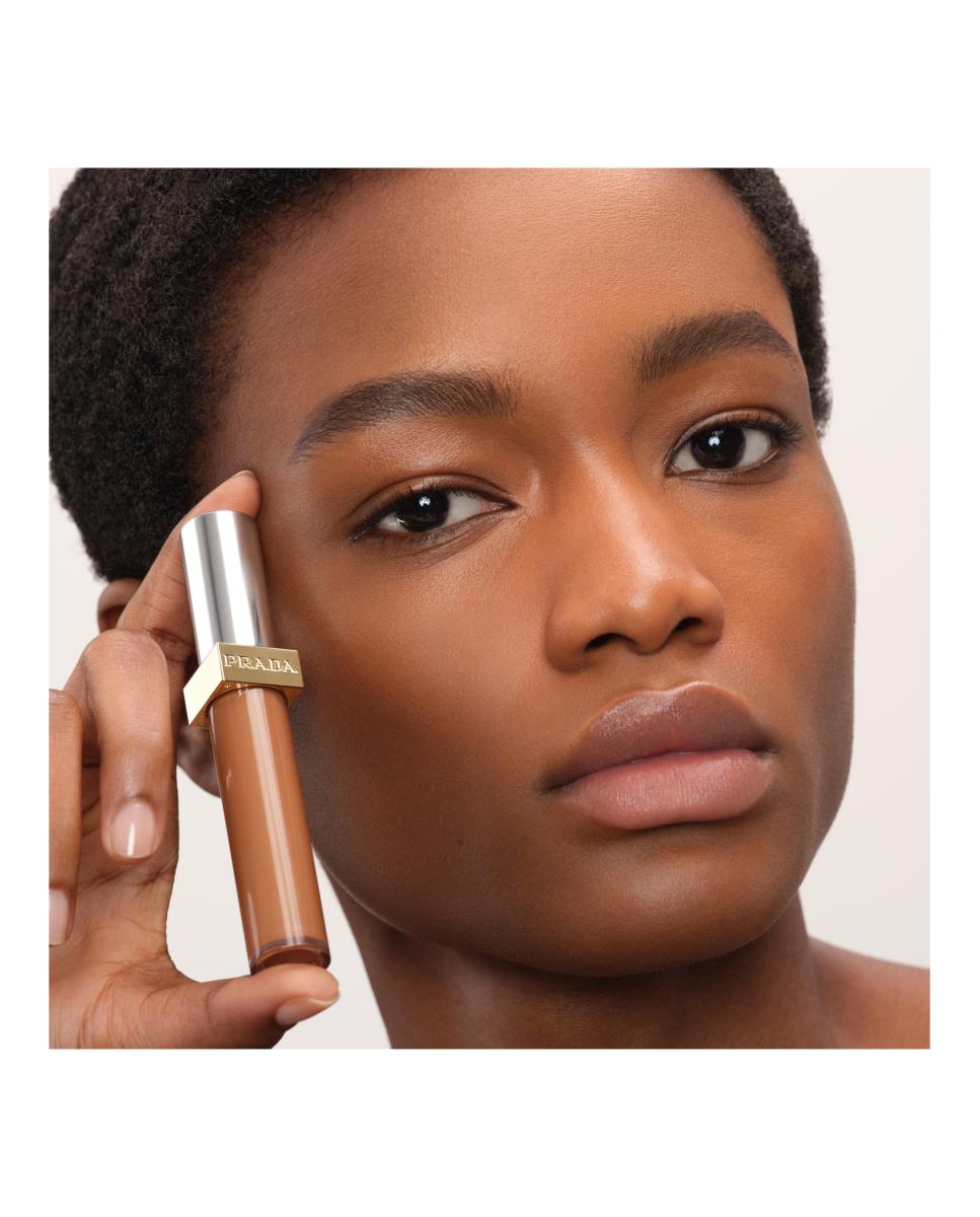 Corrector Conceal Blurring Micro-Correcting 8 Ml Prada Beauty - DC7 8 ml DC7-4