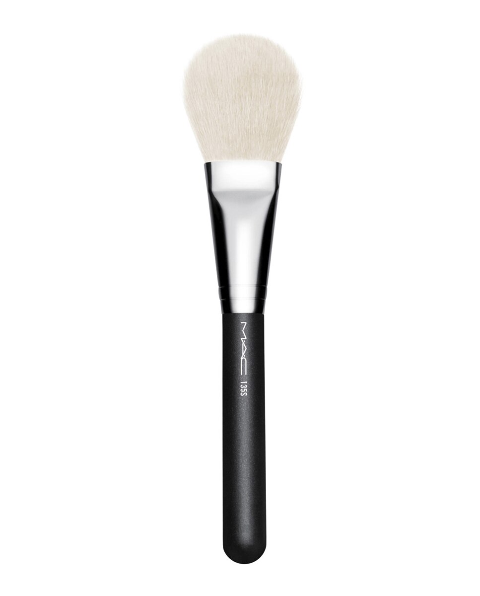 Brocha 135S Large Flat Powder M.A.C 1