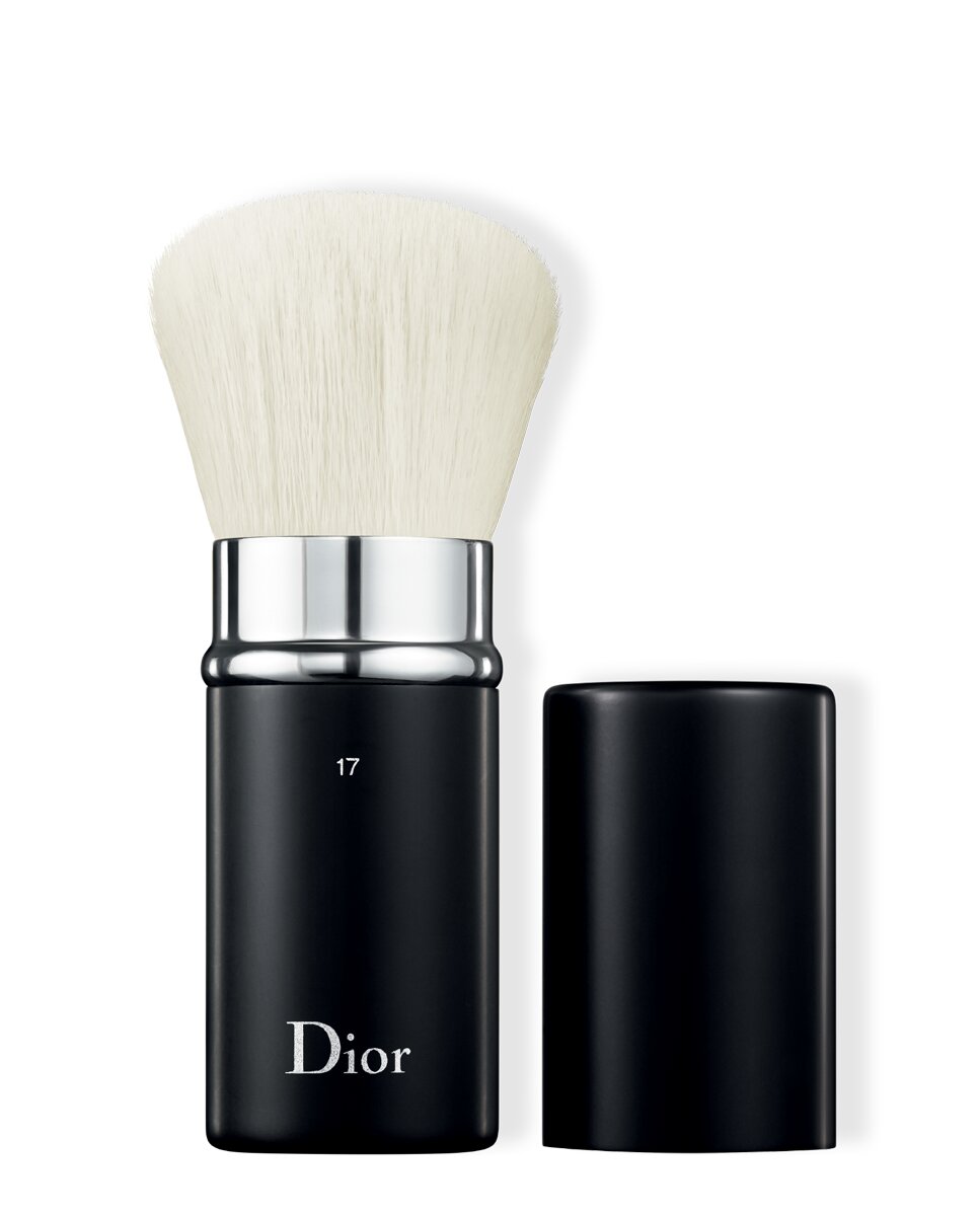 DIOR BACKSTAGE - Brocha kabuki retráctil n°17.