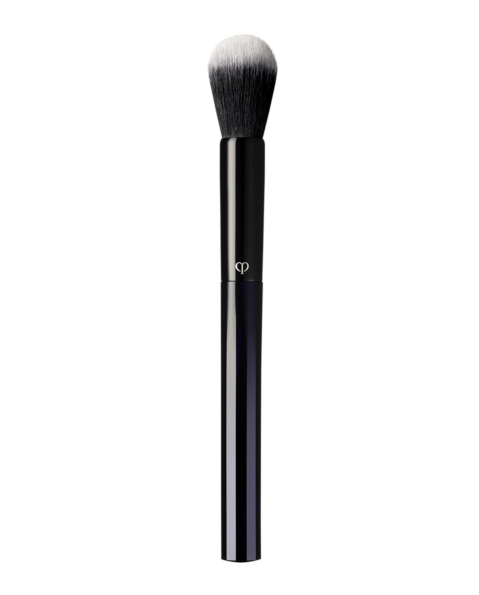 Pincel Cream Powder Blush Brush Clé de Peau Beauté · Clé de Peau