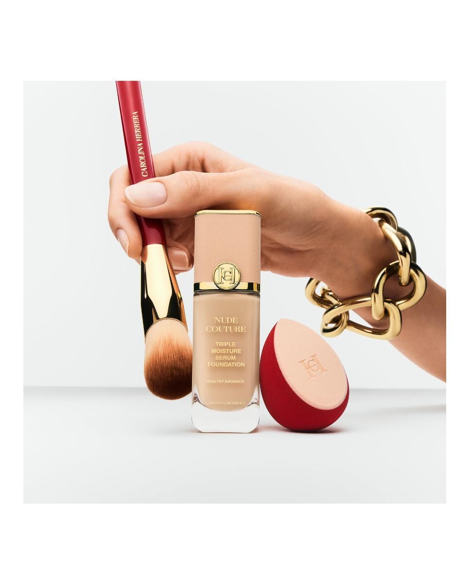 Esponja Para Base De Maquillaje Carolina Herrera · Carolina