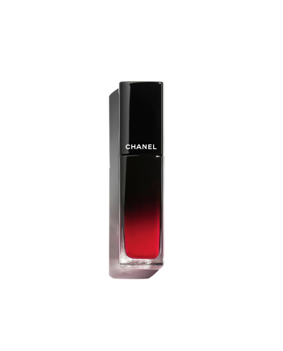 La Barra de Labios Líquida Brillante y de Larga Duración - 73 - INVINCIBLE 5,5 ml 73 - INVINCIBLE-1