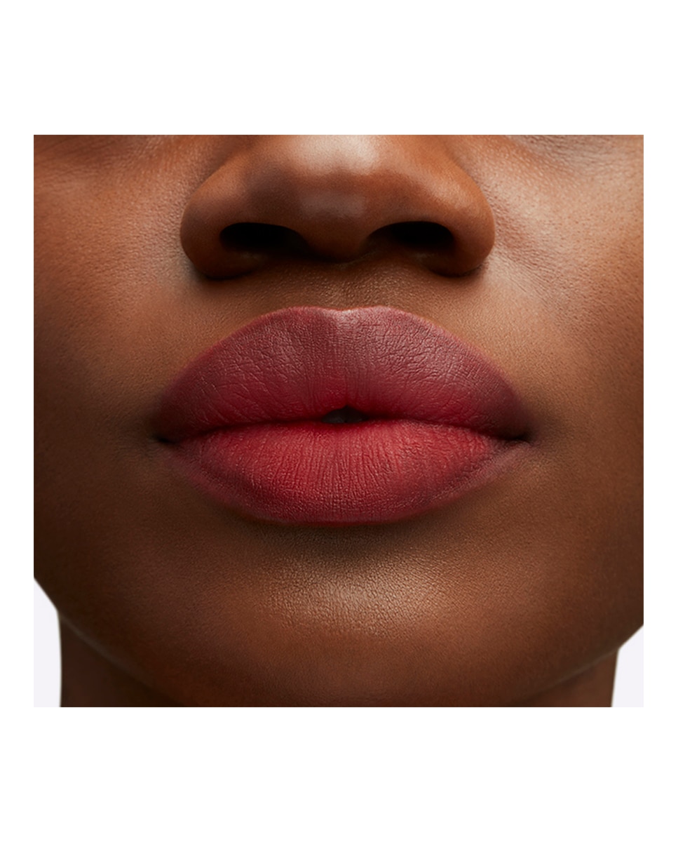 Barra de labios Powder Kiss Lipstick Ruby New M.A.C - Ruby New Ruby New-4