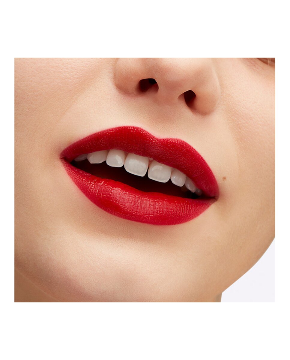 Barra de labios Love Me Liquid Lip Colour M.A.C 3