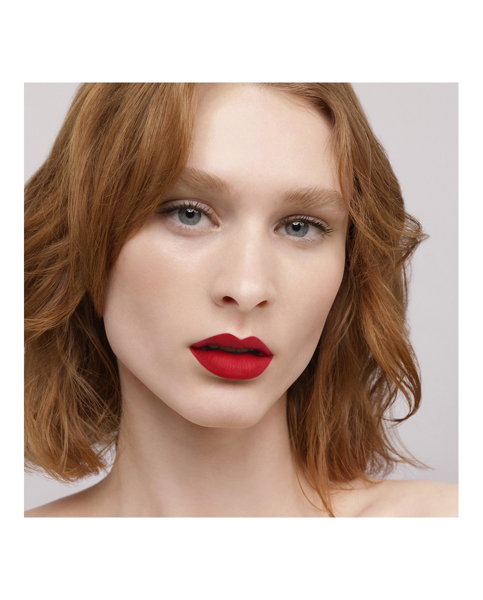 Barra de Labios Fabulous Kiss efecto mate ligero Carolina Herrera - 310 Carolina 3,5 g 310 Carolina-5