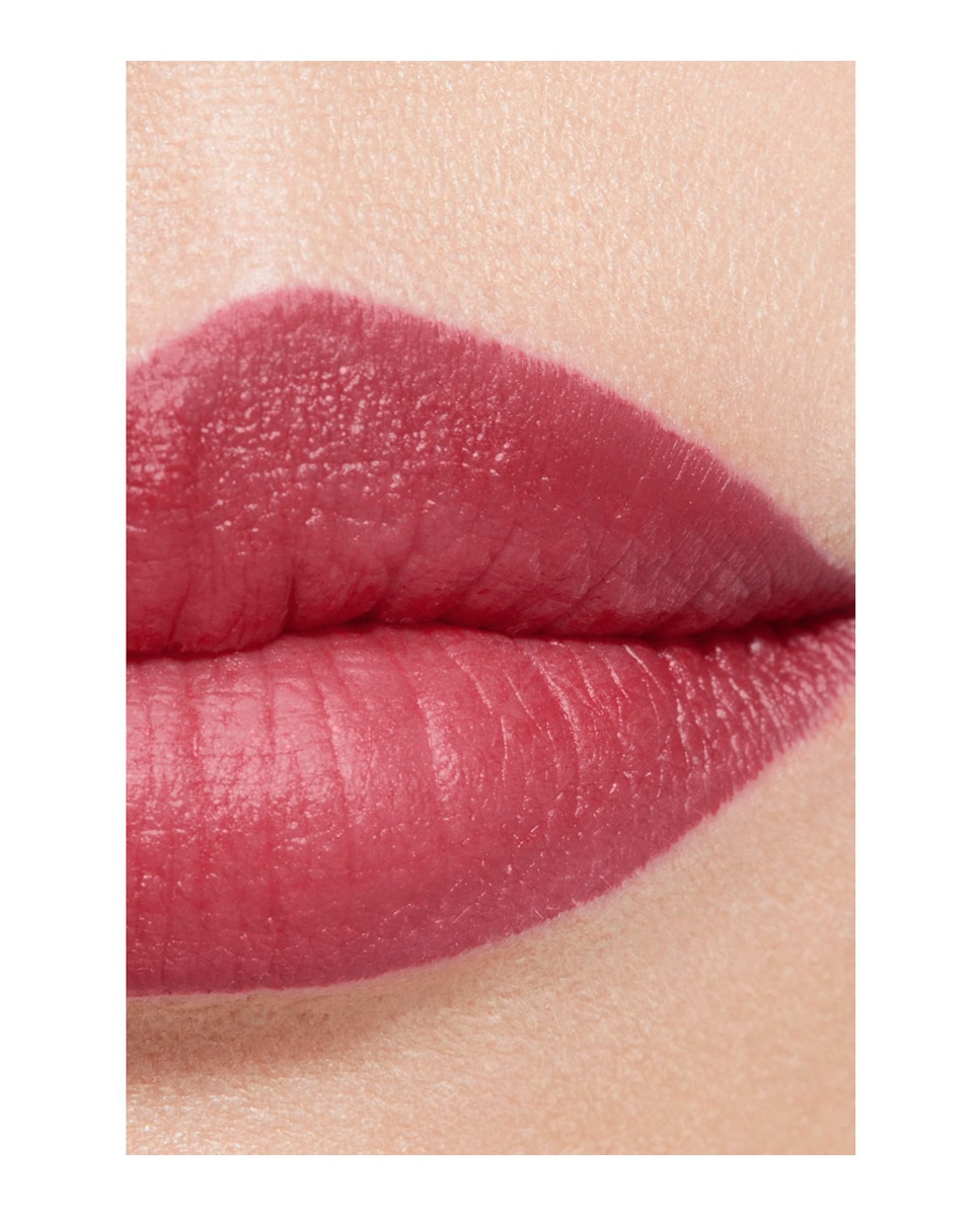 Imagen 4 de Rouge Allure Velvet La Barra De Labios Aterciopelada Luminosa - ROSA  3,5 g ROSA