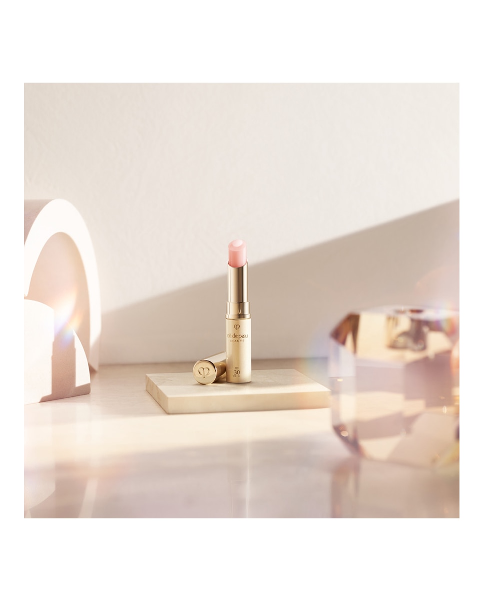 Protector Solar Labial Sun Care UV Protective Lip Treatment Clé De Peau Beauté - 4 g 3