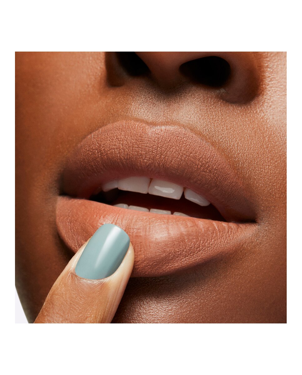 Locked Kiss 24HR Lipcolour Barra de Labios Líquida - Posh Posh-6