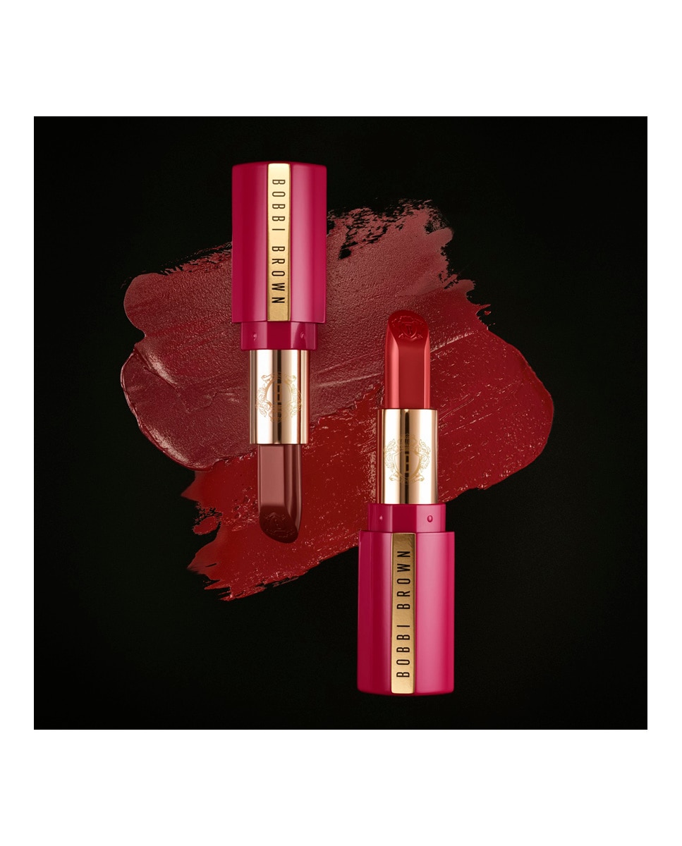 Barra de Labios Luxe Lipstick Bobbi Brown - Parisian Red Ruby-4