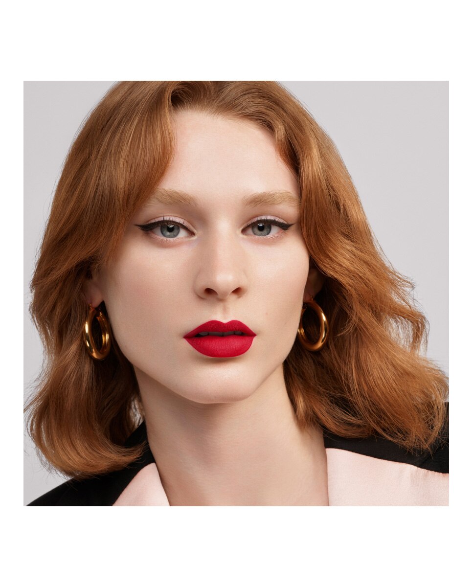 Labial Líquido Efecto Terciopelo Good Girl Carolina Herrera - 511 Carolina 5 ml 511 Carolina-4