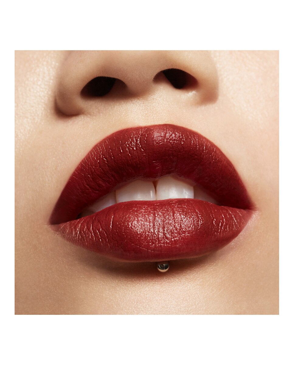 Imagen 4 de Barra De Labios Efecto Matte Recargable Byredo. - Worship Her 119 Worship Her 119
