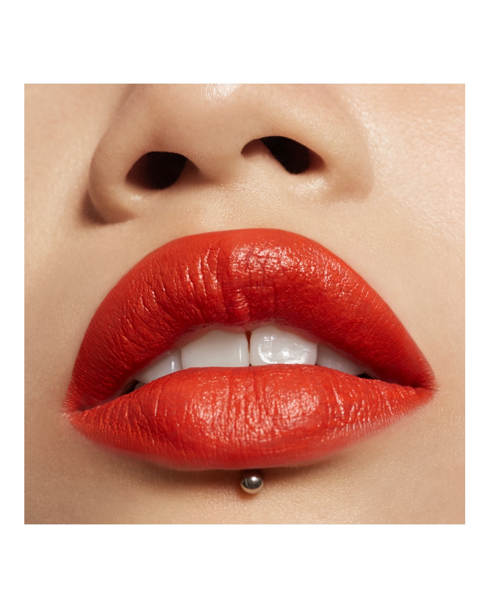 Imagen 4 de Barra De Labios Efecto Matte Recargable Byredo. - La Flamme 361 La Flamme 361