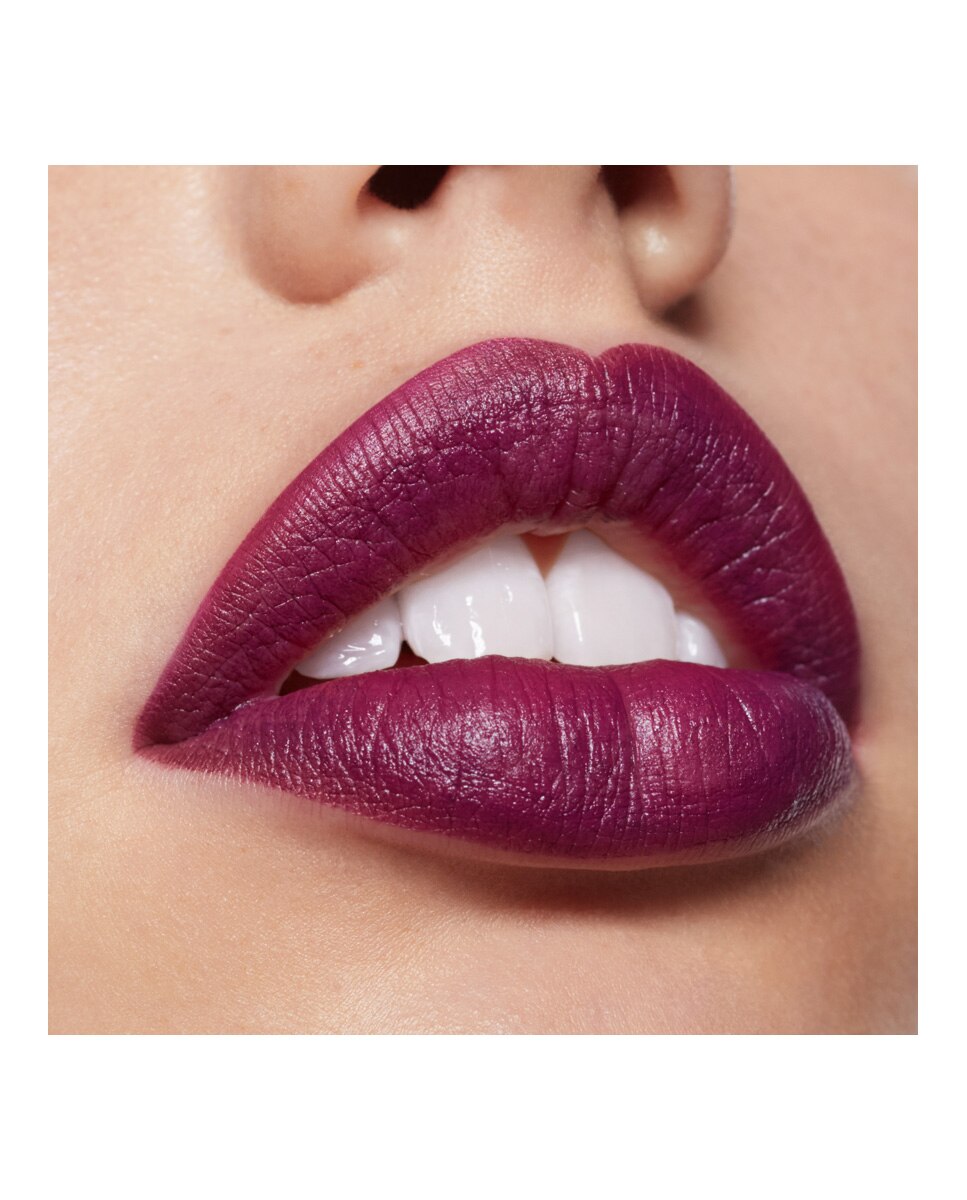 Imagen 3 de Barra De Labios Efecto Matte Recargable Byredo. - China Plum 252 China Plum 252