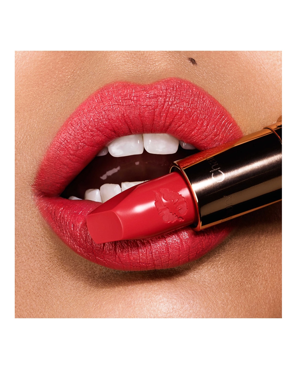 Barra de labios Hot Lips 2.0 Charlotte Tilbury - Hot Emily Hot Emily-5
