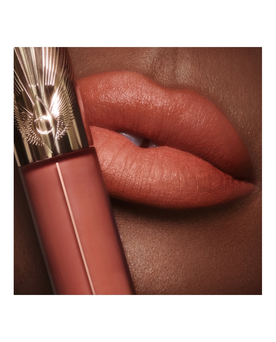 Barra de labios Airbrush Flawless Lip Charlotte Tilbury - Honey Blur Honey Blur-4