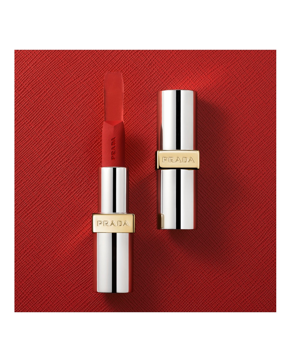 Barra de Labios Ligera Larga Duración Monochrome Hyper Matte Prada Beauty - R28 - Fuoco R28 - Fuoco-3