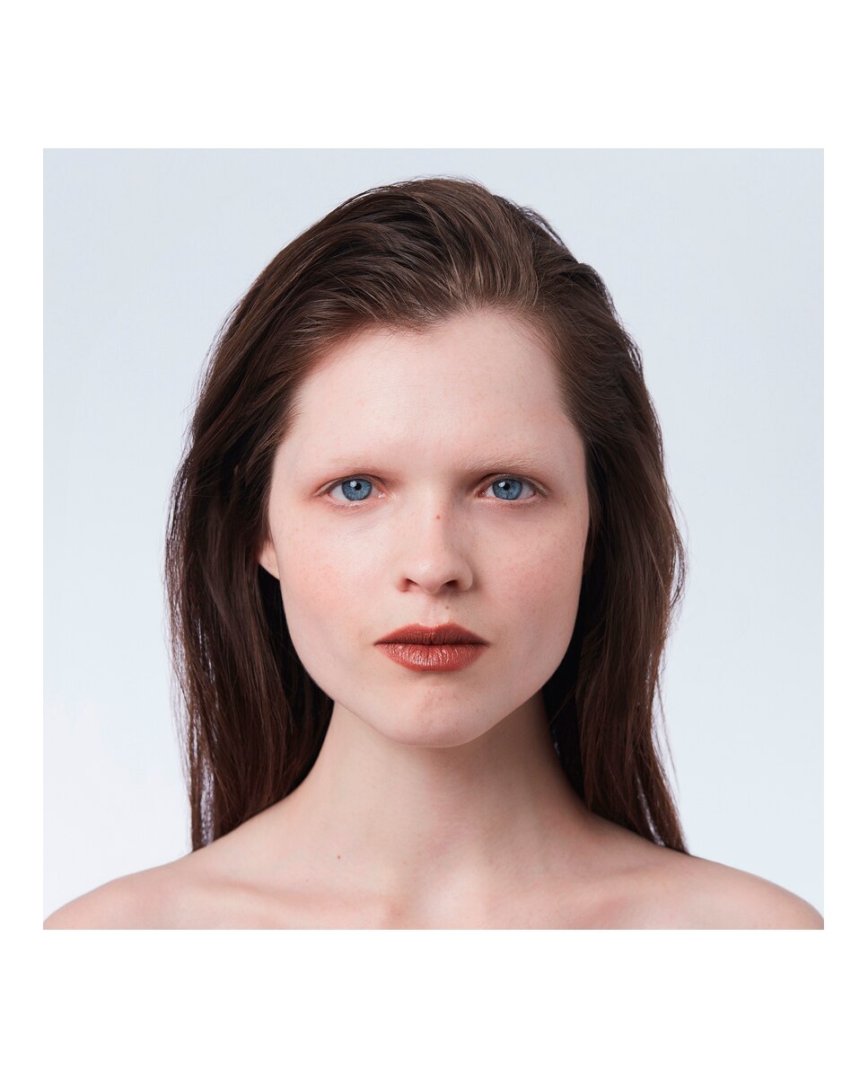 Barra de labios Gucci Rouge à Lèvres Satin Gucci - 106 - Tacey Hazel 106 - Tacey Hazel-4