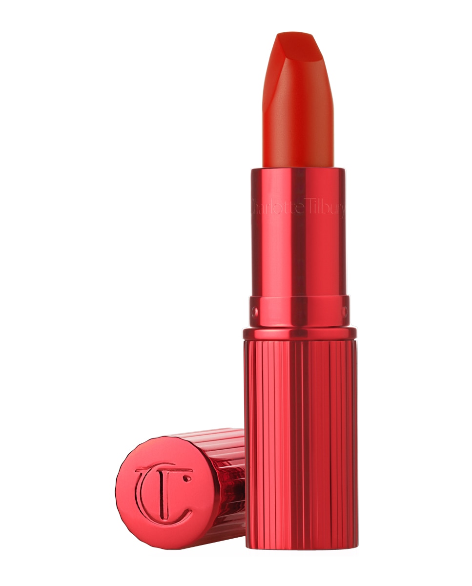 Imagen 1 de Barra de labios Matte Revolution Charlotte Tilbury - FAME FLAME FAME FLAME