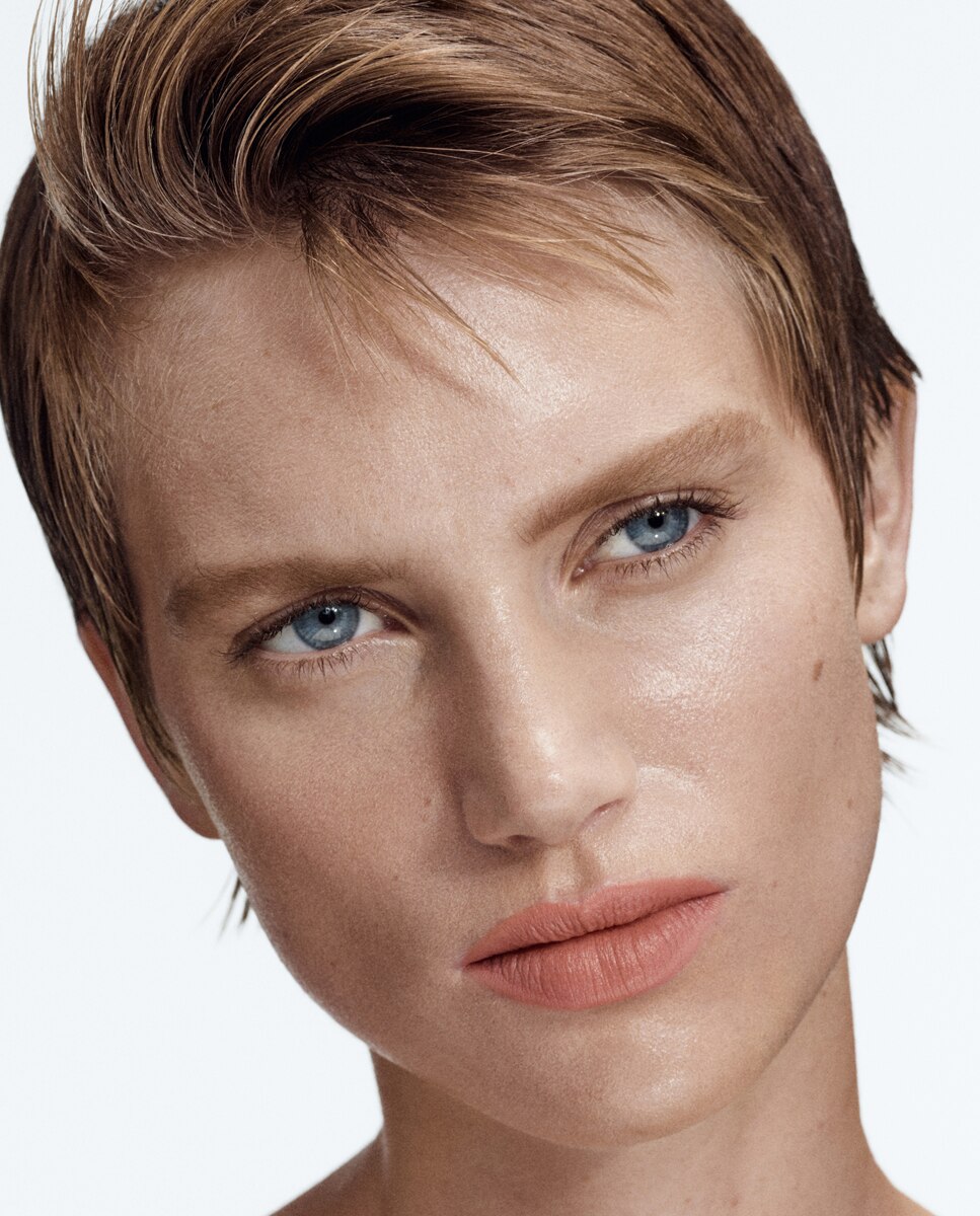 Imagen 4 de Barra de labios líquida Lipstick Mate Byredo - Matte Thar Desert 255 Matte Thar Desert 255
