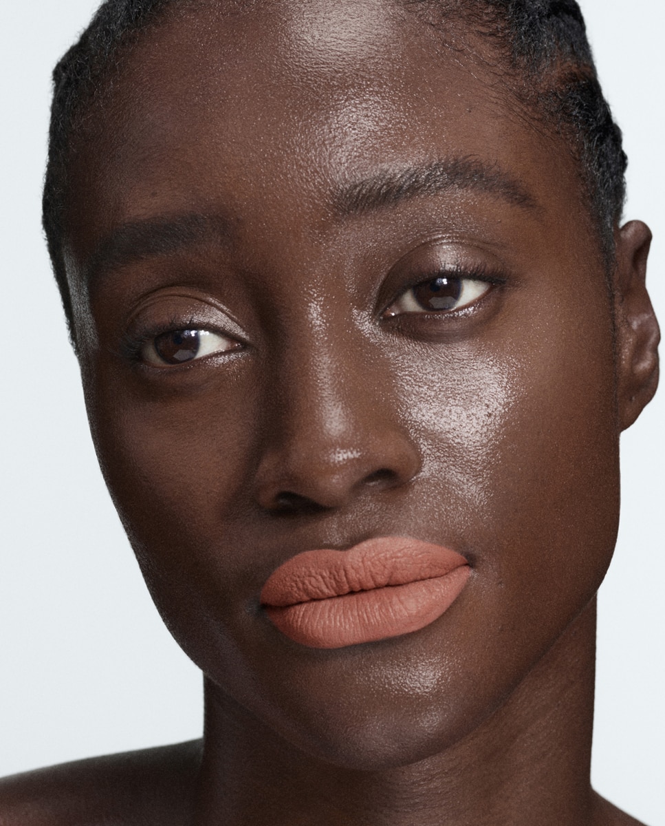Imagen 6 de Barra de labios líquida Lipstick Mate Byredo - Matte Thar Desert 255 Matte Thar Desert 255