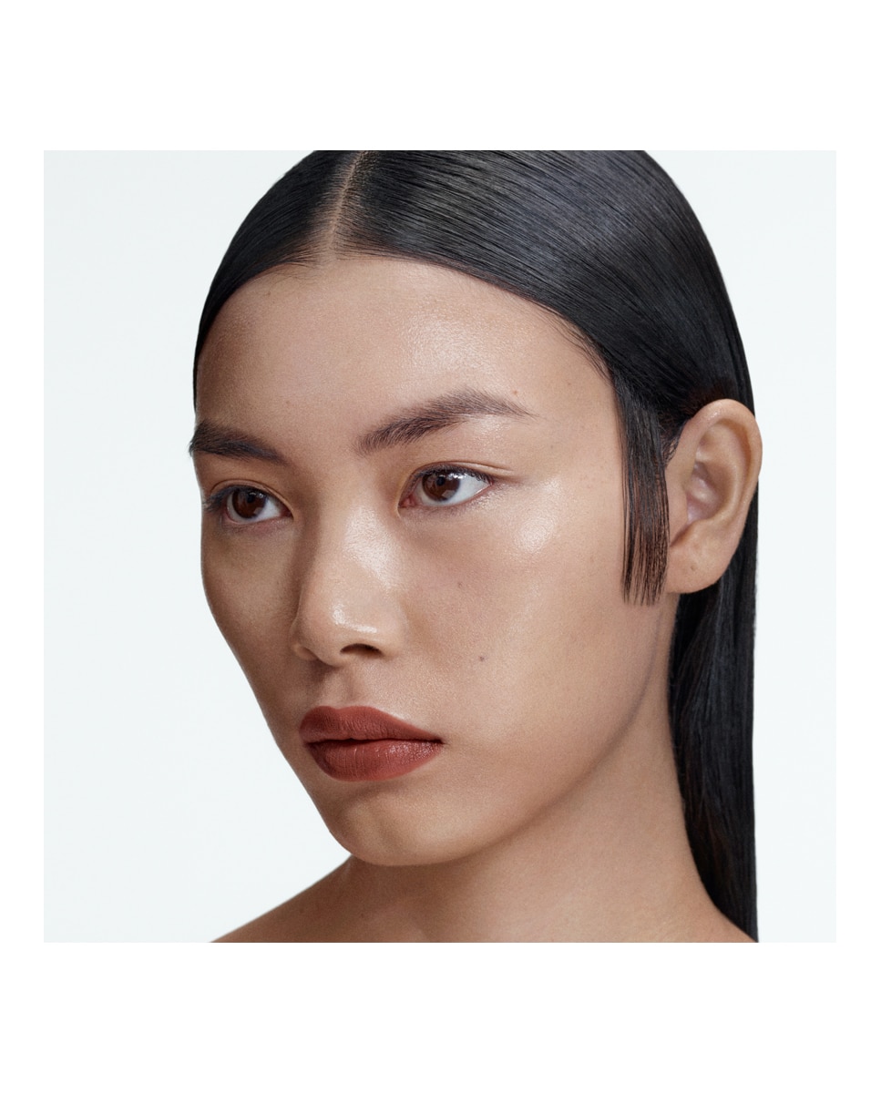 Imagen 7 de Barra de labios líquida Lipstick Mate Byredo - Matte Calmer 185? Matte Calmer 185?