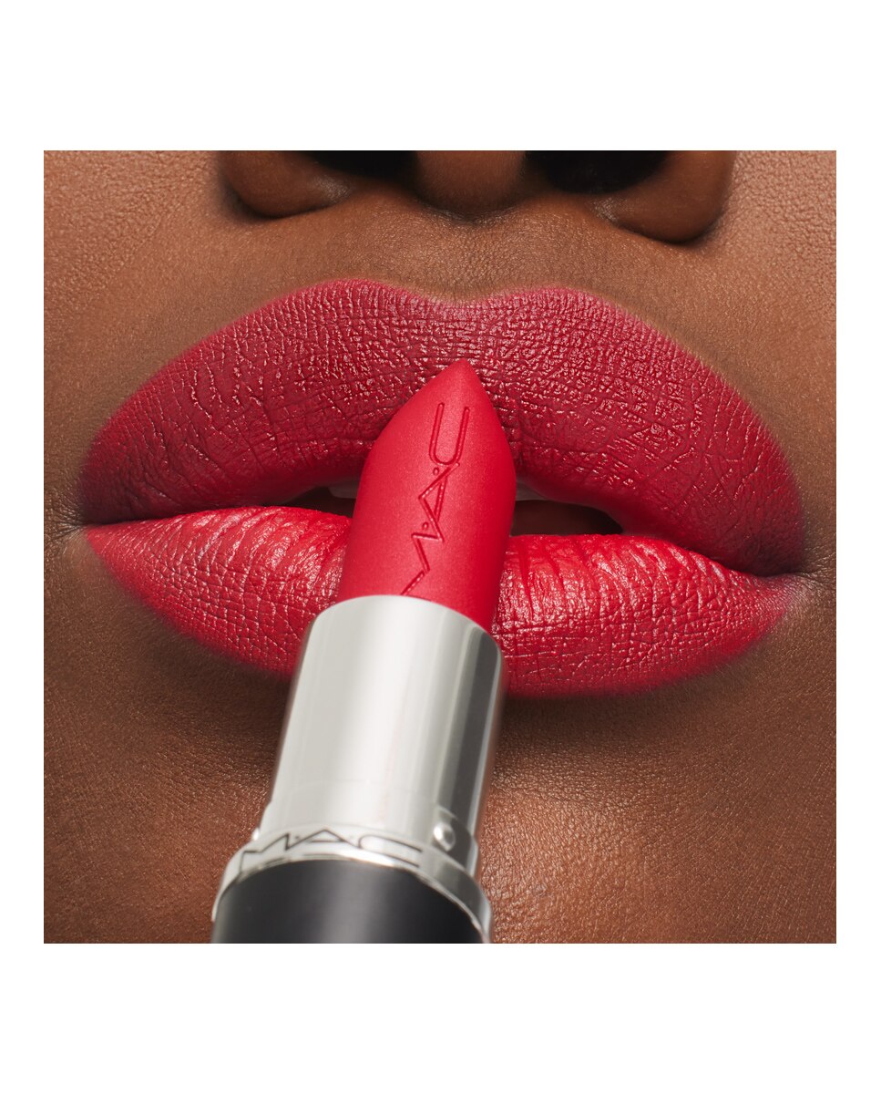 Barra de labios Macximal Silky Matte Lipstick M.A.C - RUBY WOO RUBY WOO-6